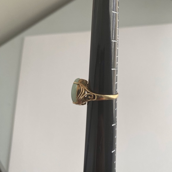10K Real Gold - Jade Ring - Picture 16 of 16